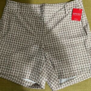SPANX Men's Beige Grid Pattern Shorts